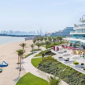 hometown-grandeur-residence.dubaihotelsoffers.com/